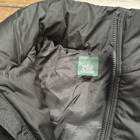 Black Puffer Jacket - Picture 4 of 5